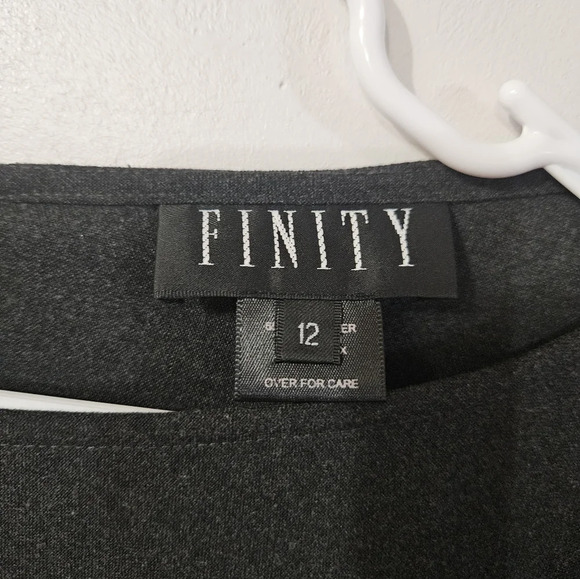 Finity womens gray ruched side blouse! - Picture 2 of 9